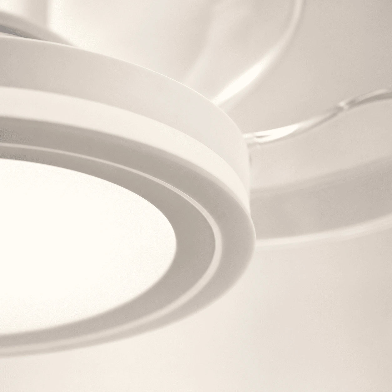 Ventilateur de Plafond Silencieux — LED Ajustable